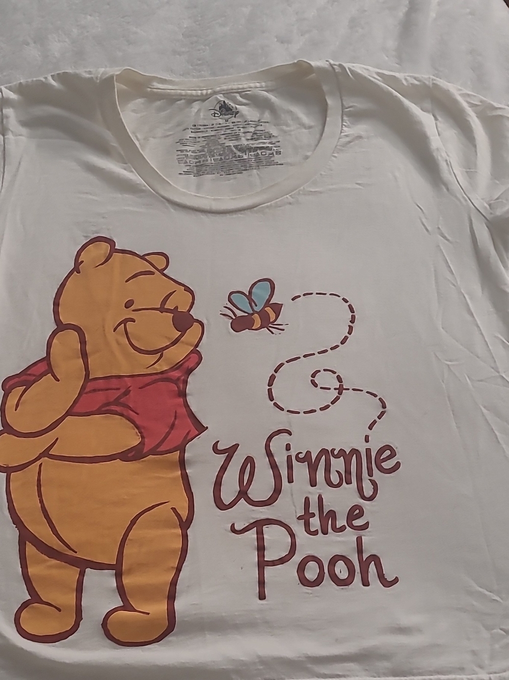 Disney Cream Winnie the Pooh Graphic Tee with Yellow Pooh Art